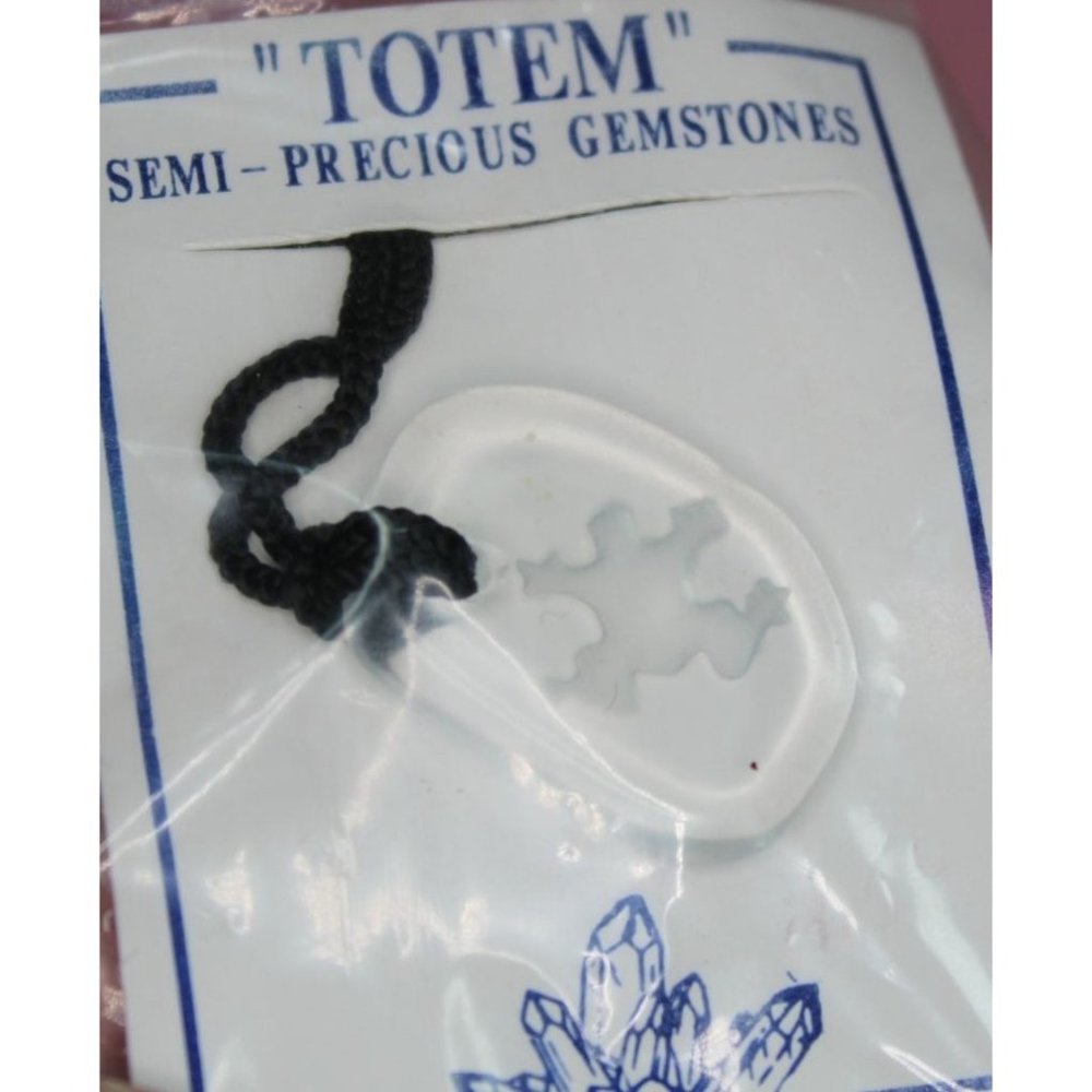 Totem Semi Precious Gemstones Frog Pendant 54737